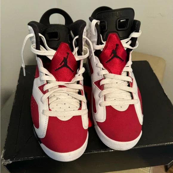 Jordan 6 Carmine - Picture 4 of 9